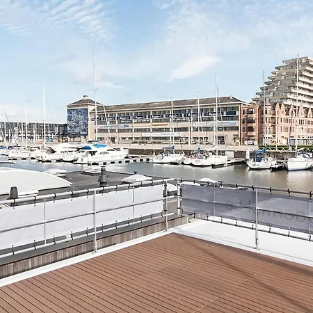 Watervilla Botel